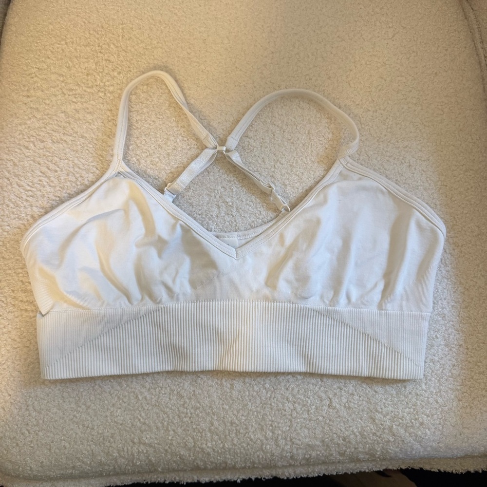 Lululemon White Sports Bra with Criss-Cross Straps